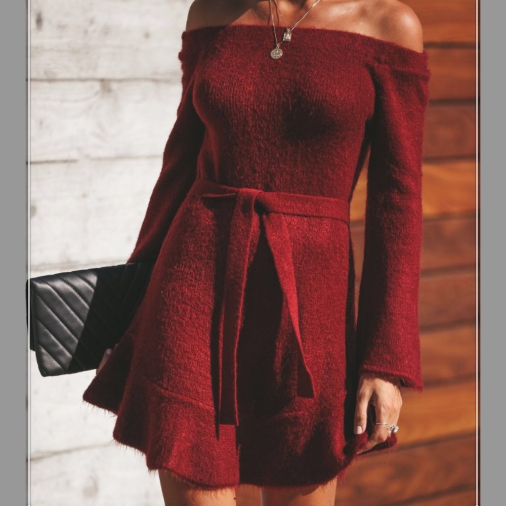 Vici - Adoration off the shoulder sweater dress